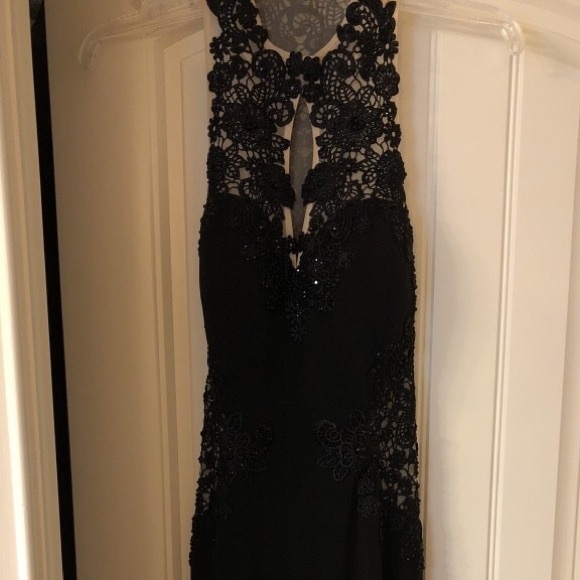 Black Prom Dress- size 8 - Picture 1 of 6